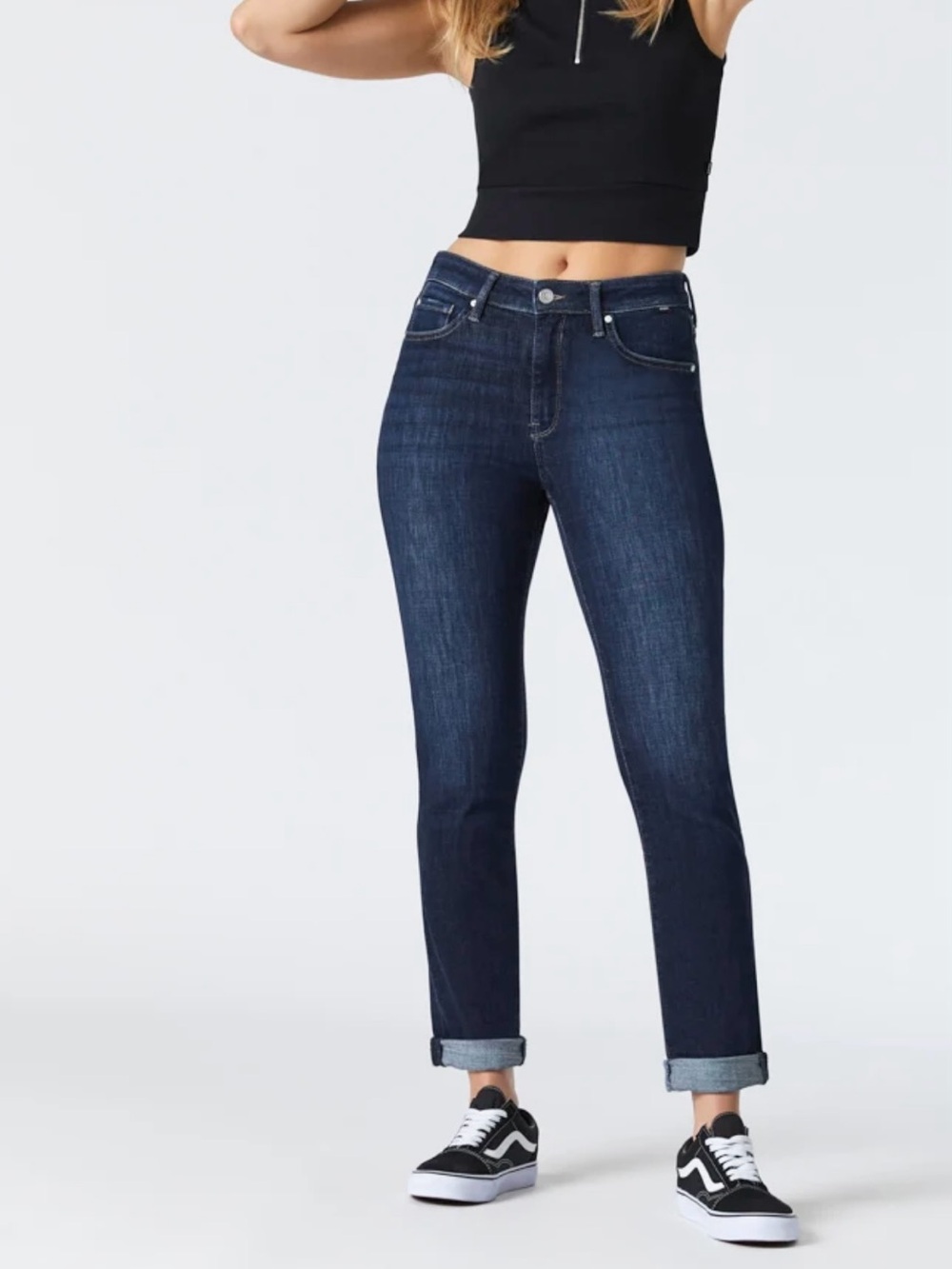 NEW Mavi Kathleen Slim Boyfriend Jeans
Mid Rise Deep Feather Blue Sz 28X28